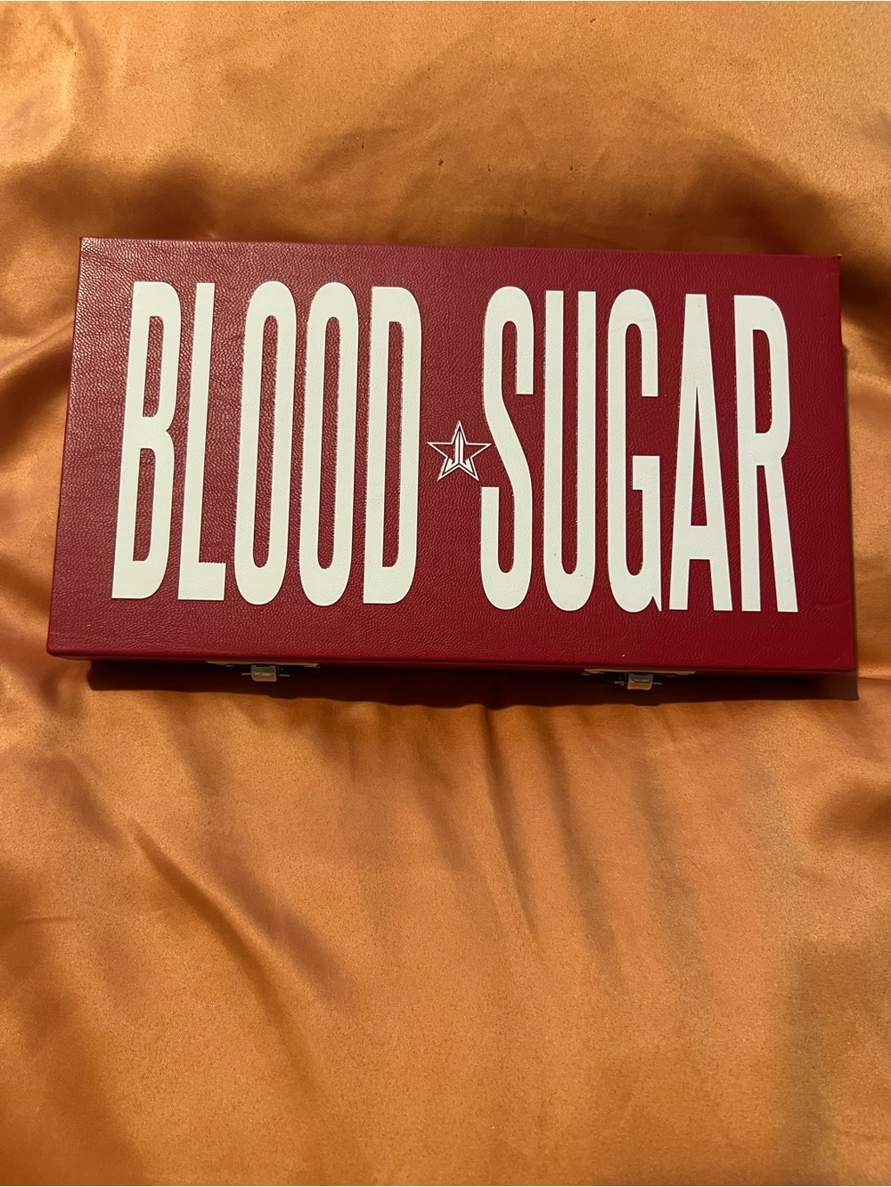 Jeffree Star Blood Sugar Palette - Red and White
